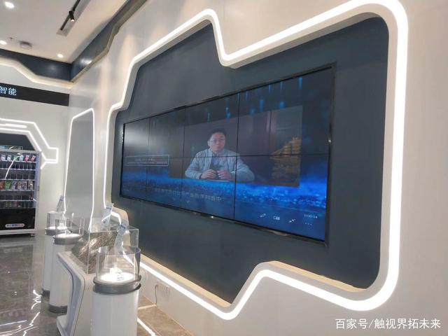 商显触拓数字标牌触控一体机 为智慧展馆增添互动新风景